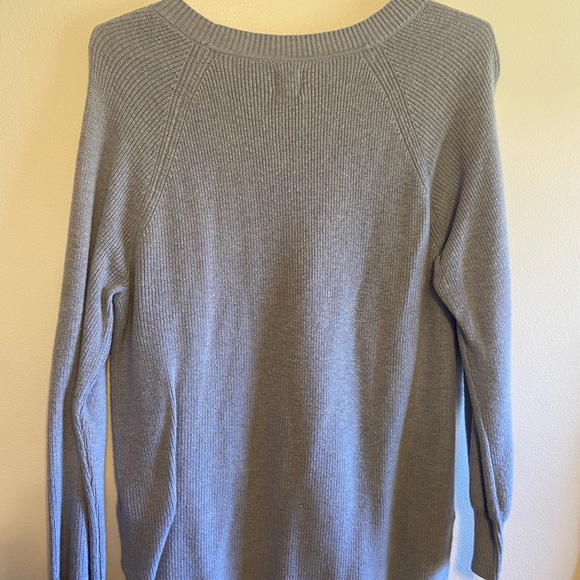 Gap Sweater - Picture 4 of 4